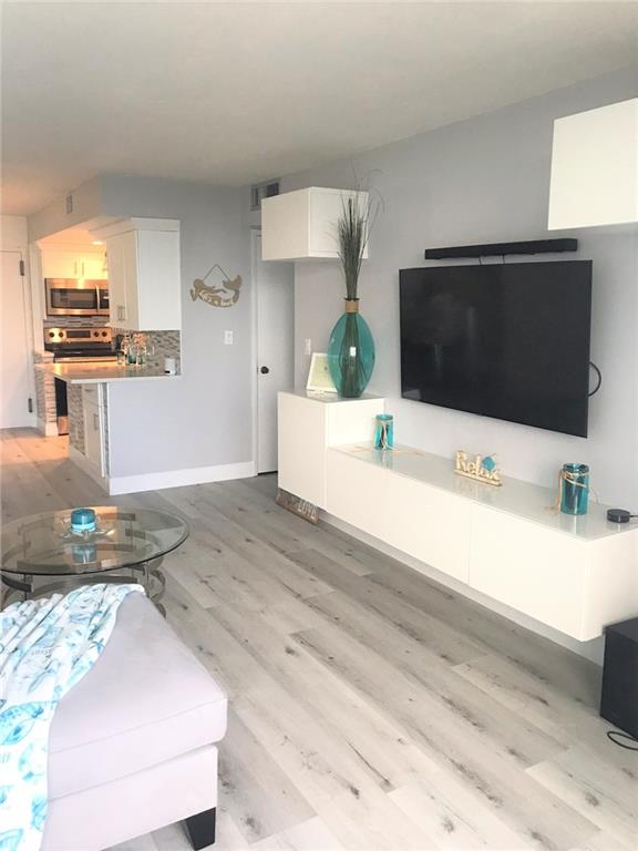 Pompano Beach Club Condo - Residential Lease