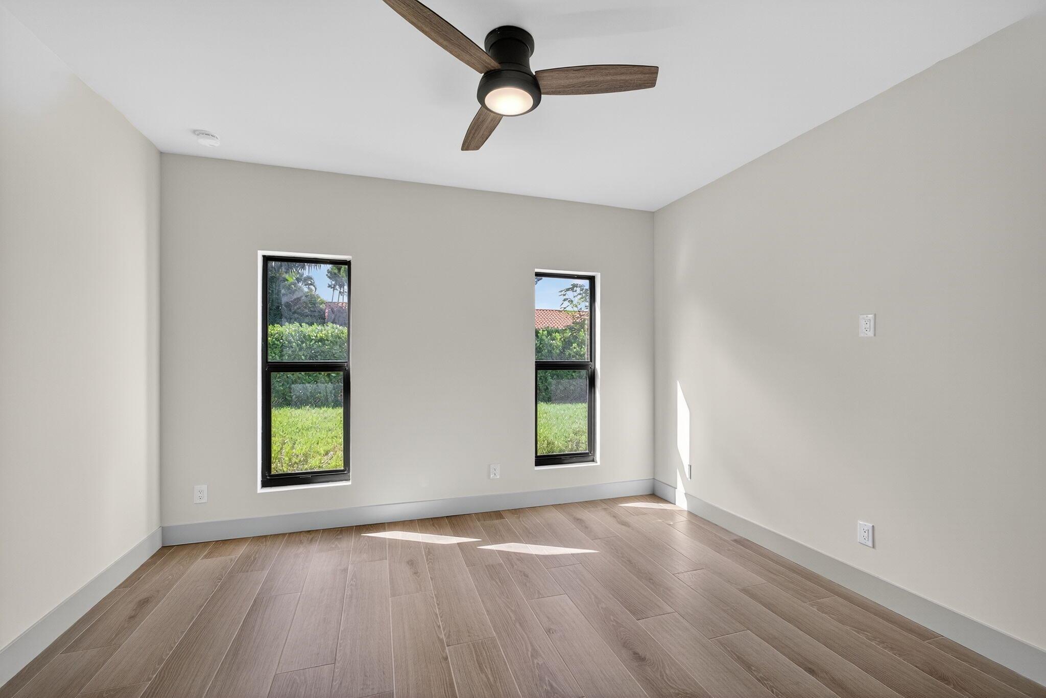 Heritage Oaks - Residential