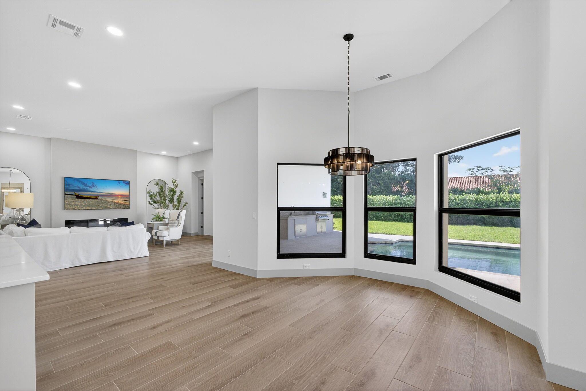 Heritage Oaks - Residential