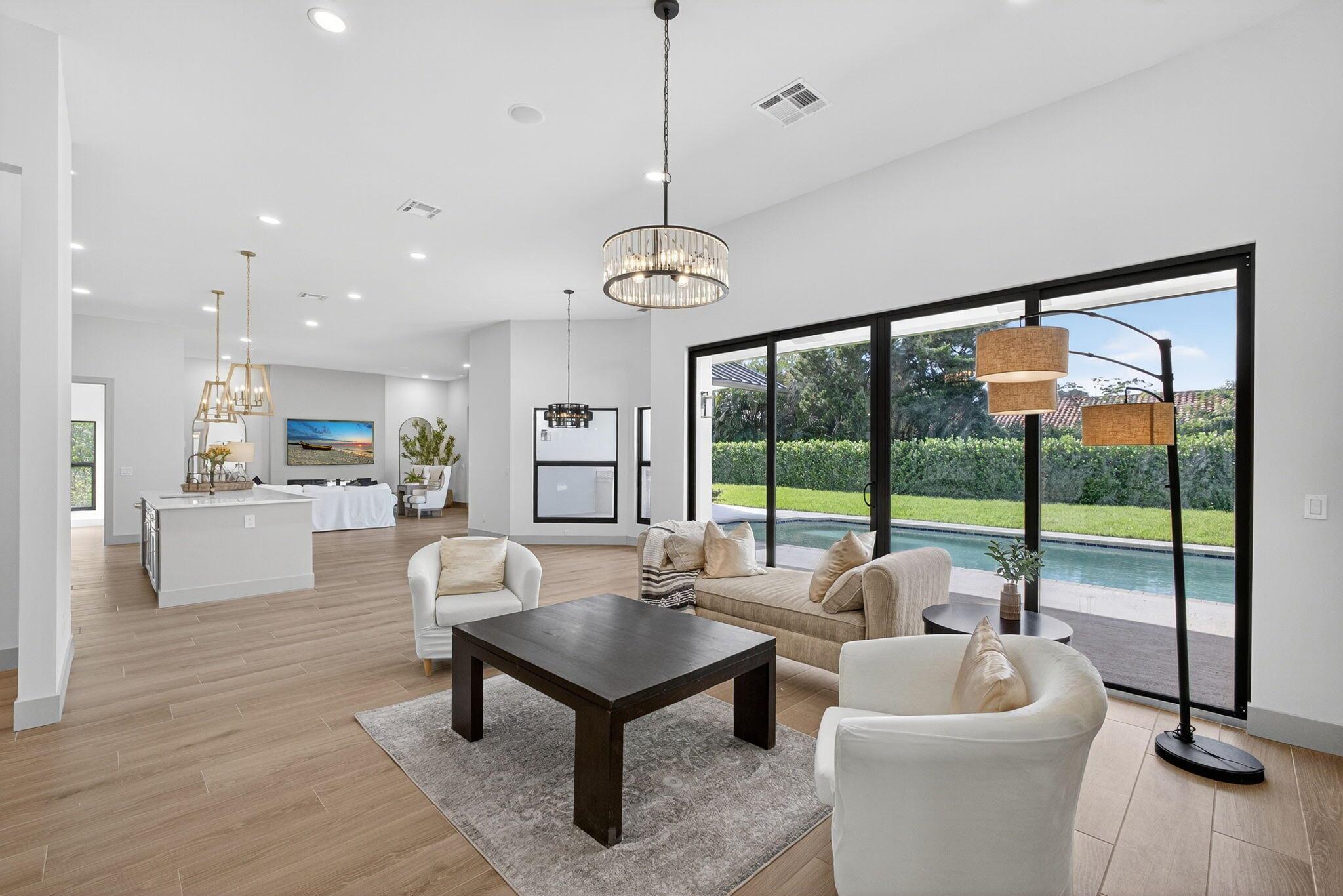 Heritage Oaks - Residential