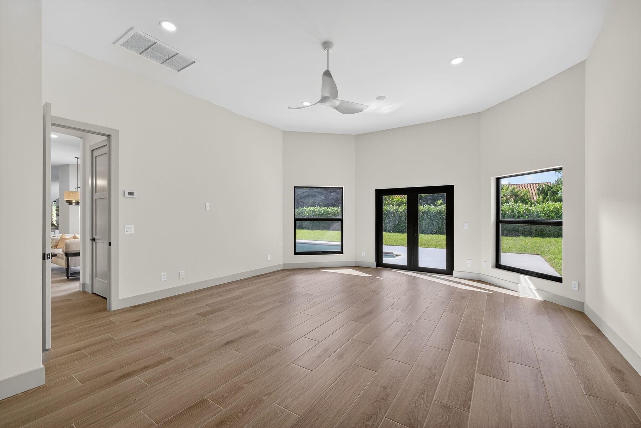 Heritage Oaks - Residential
