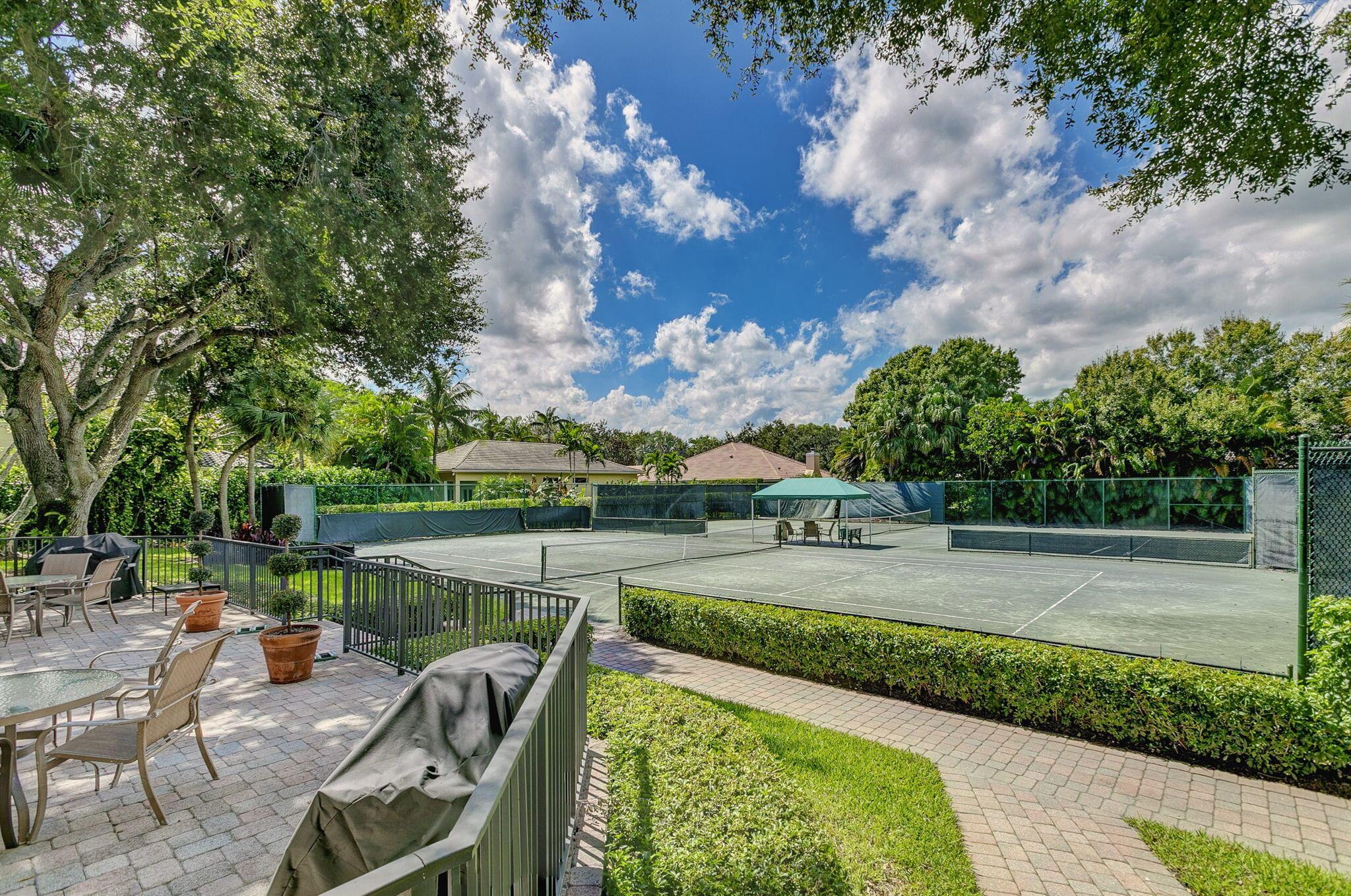 Heritage Oaks - Residential