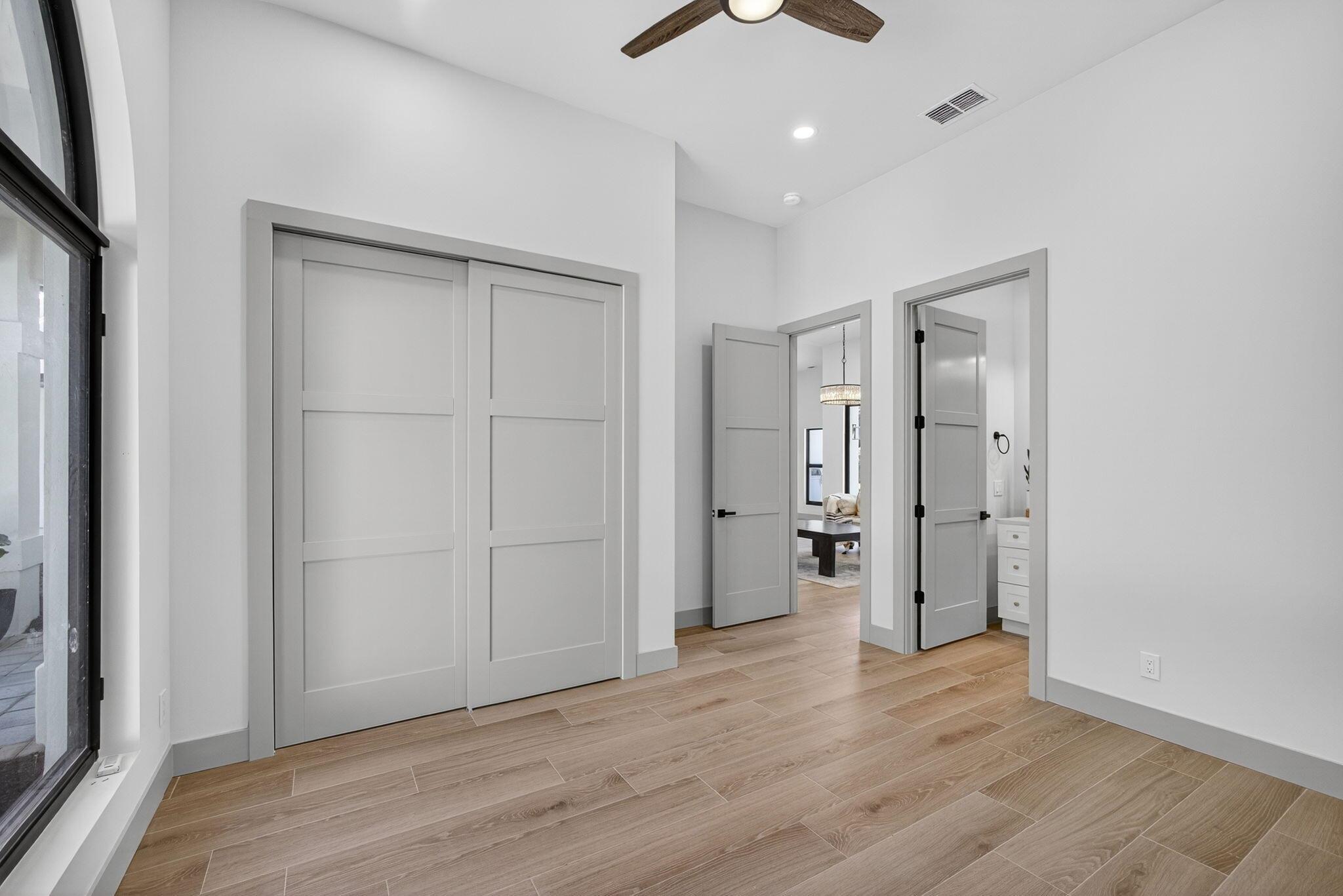 Heritage Oaks - Residential