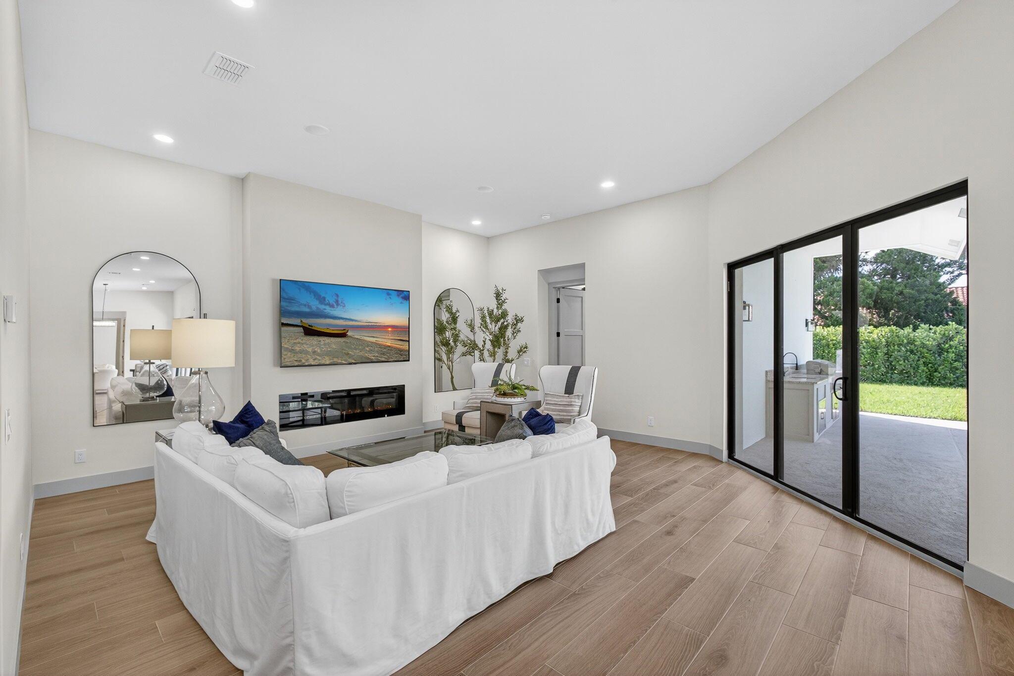 Heritage Oaks - Residential