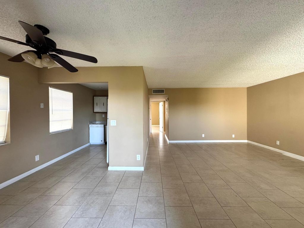 Photo of 900 S Normandy Lane, Delray Beach, FL 33484 (MLS # B26020549)
