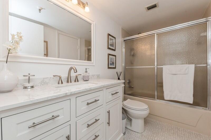 HUNTINGTON LAKES CONDOS - Residential Lease