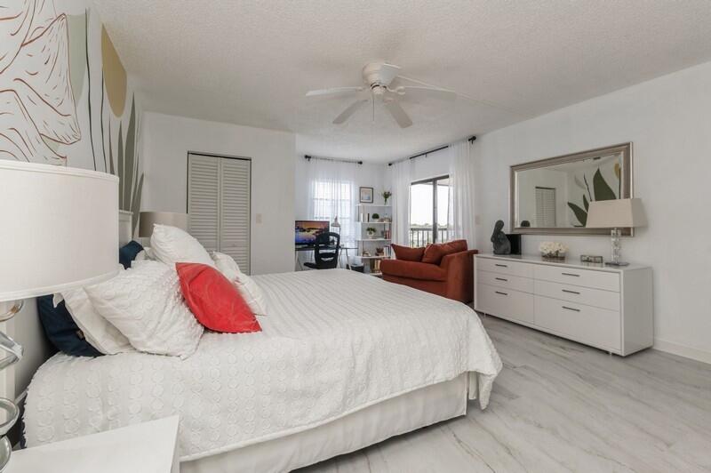 HUNTINGTON LAKES CONDOS - Residential Lease