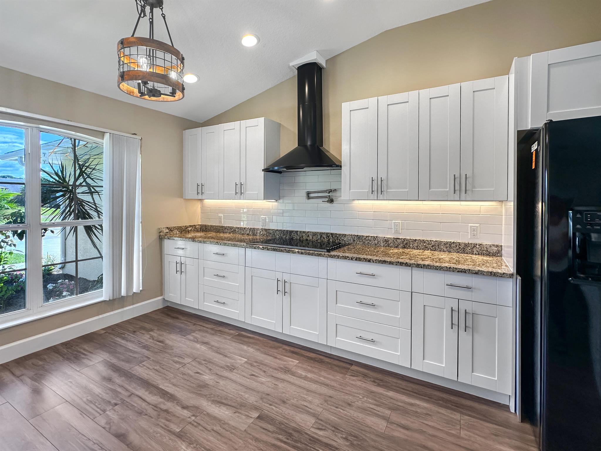 HOLIDAY PINES - Residential