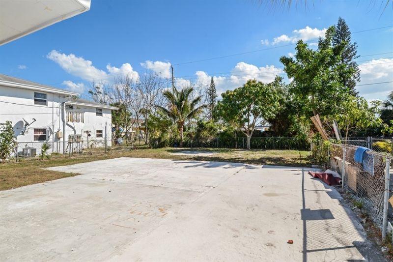 KELSEY CITY - Residential Lease