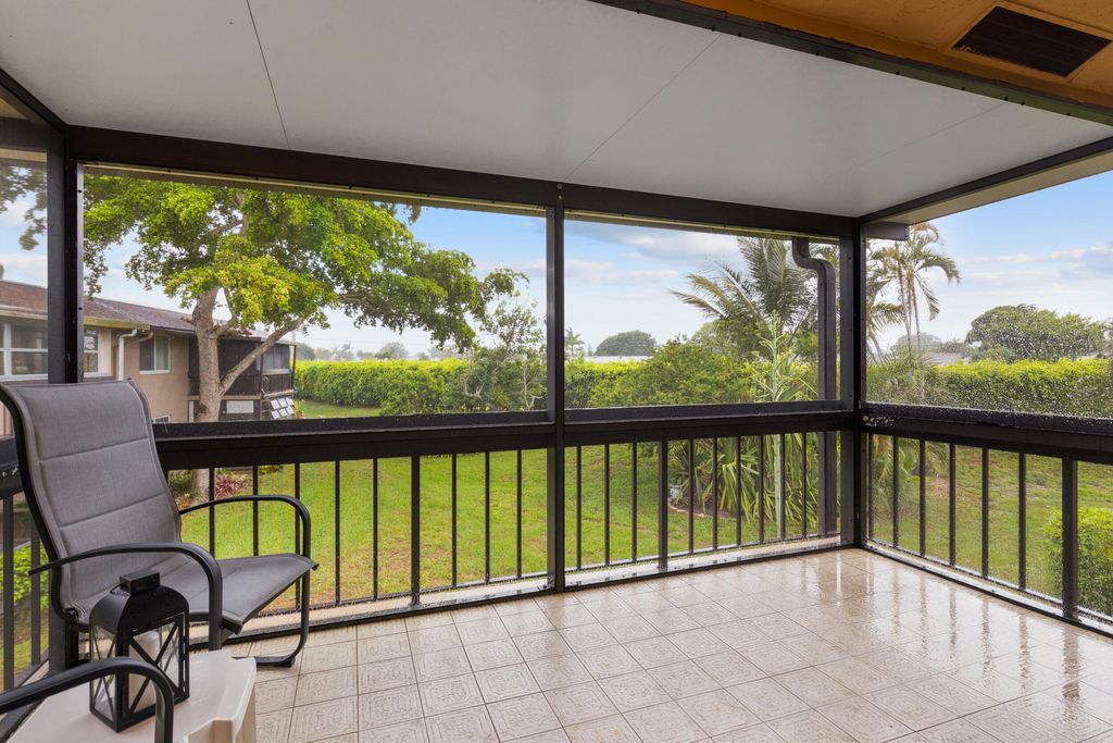 Photo of 13623 Via Aurora #C, Delray Beach, FL 33484 (MLS # R11095556)
