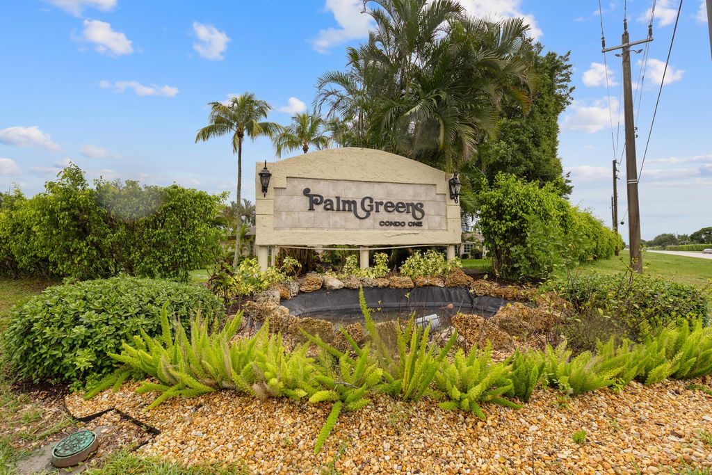 Photo of 13623 Via Aurora #C, Delray Beach, FL 33484 (MLS # R11095556)
