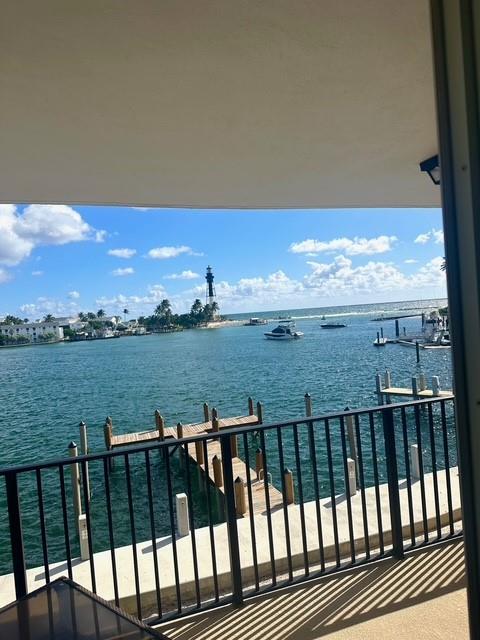 Bayview of Pompano - Residential