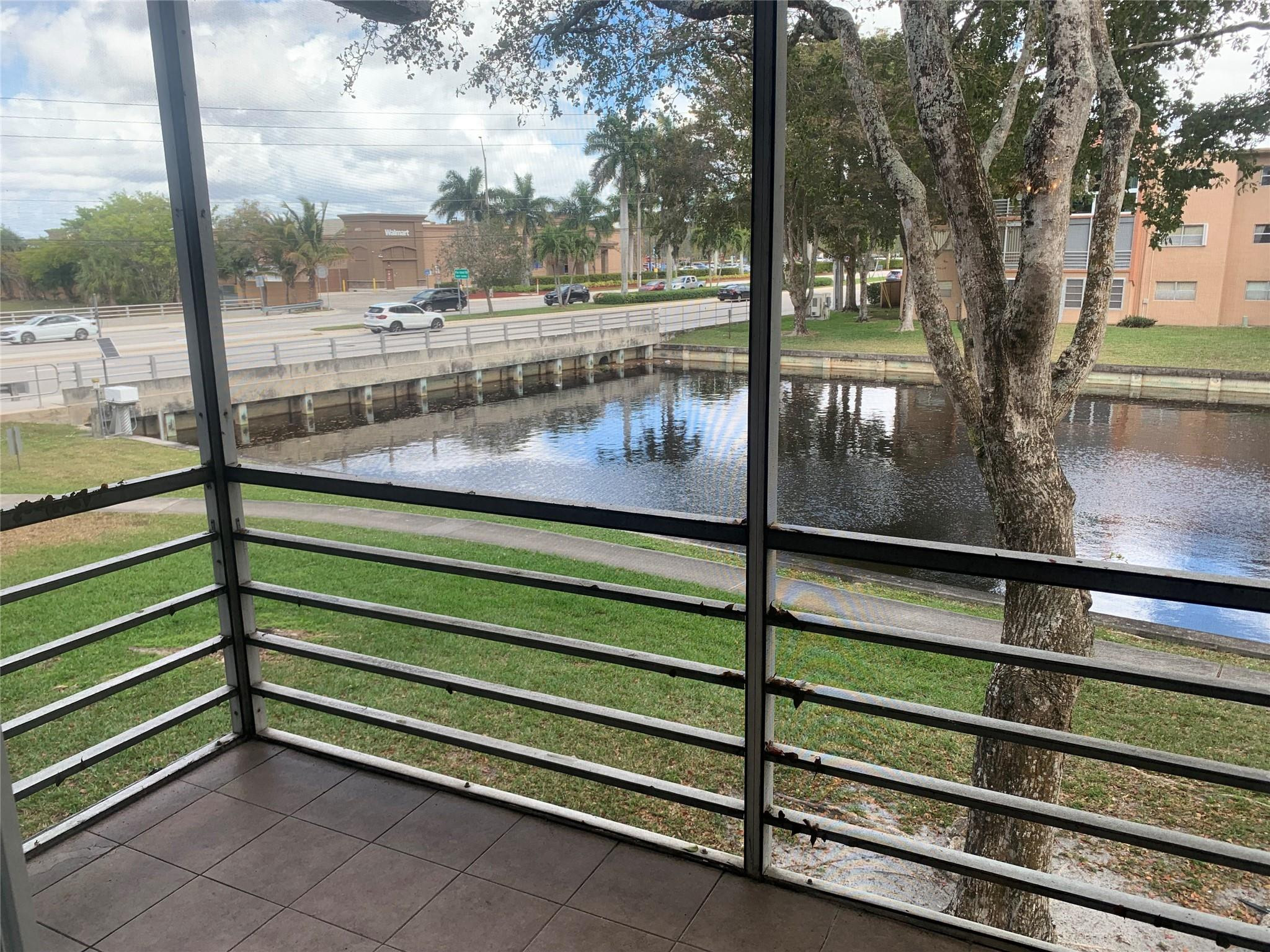 LIME BAY - Residential