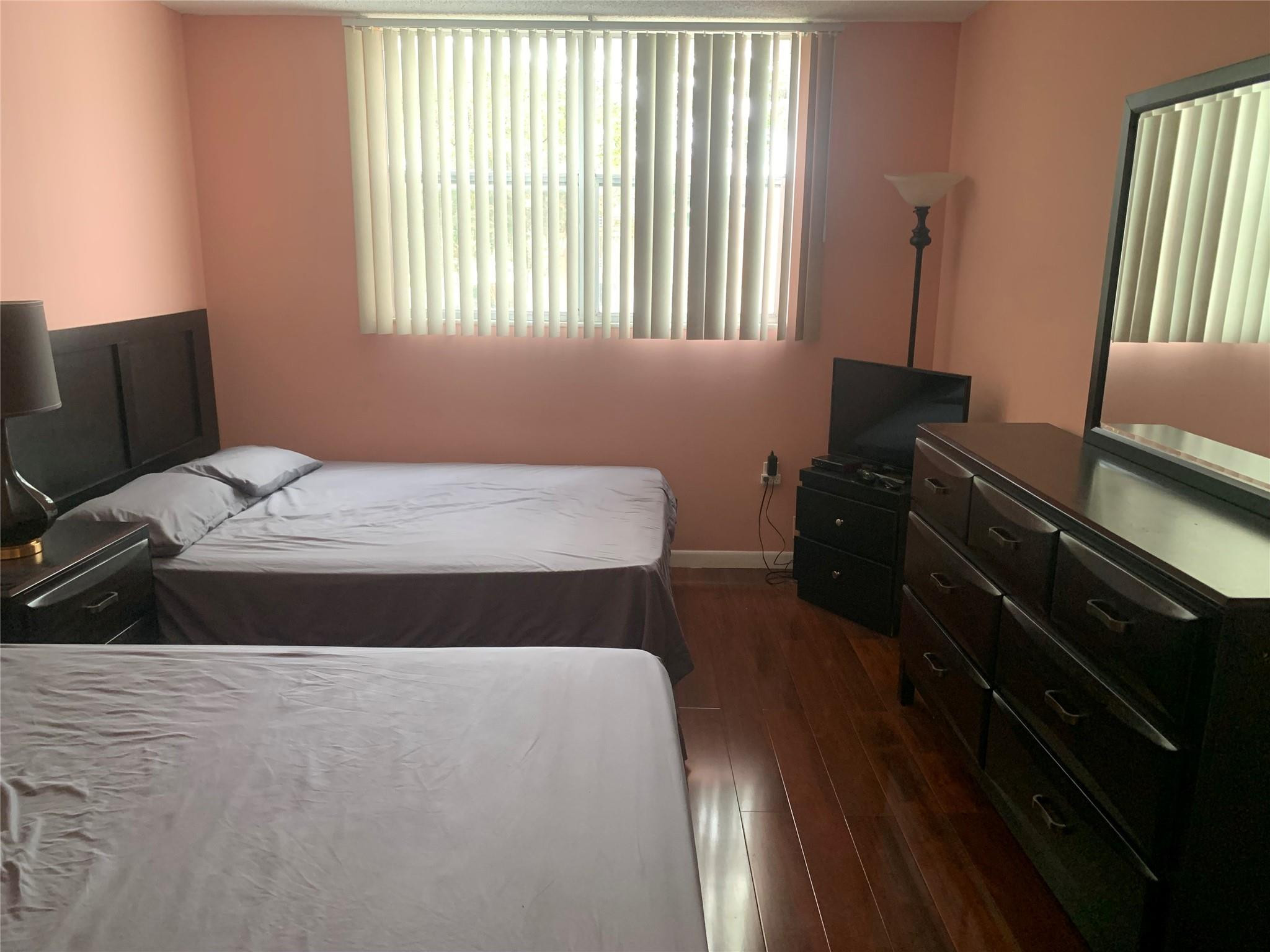 LIME BAY - Residential