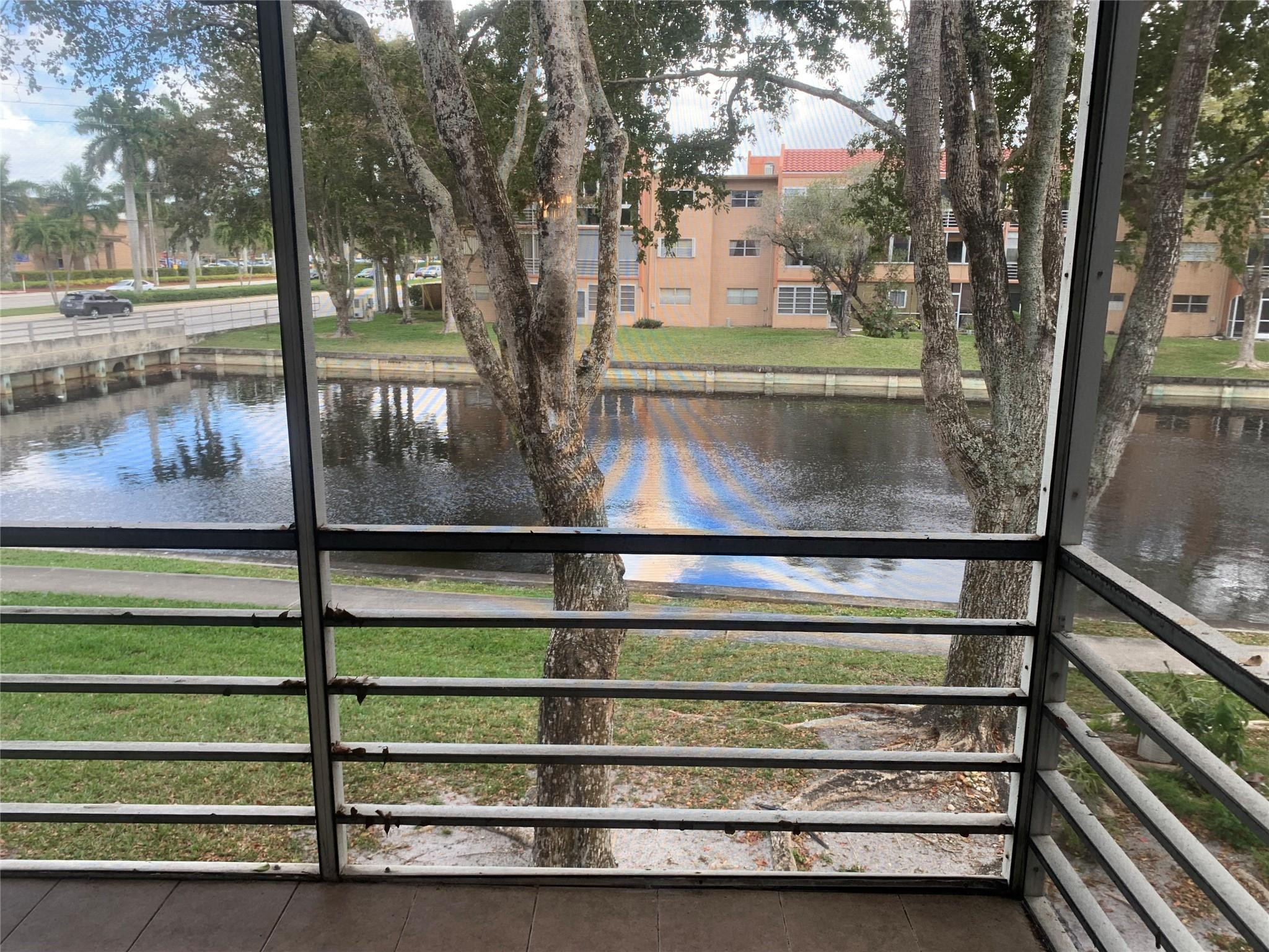 LIME BAY - Residential