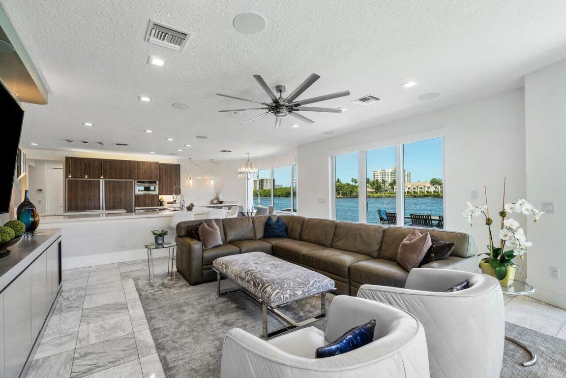 BOCA HARBOUR 6TH SEC - Residential