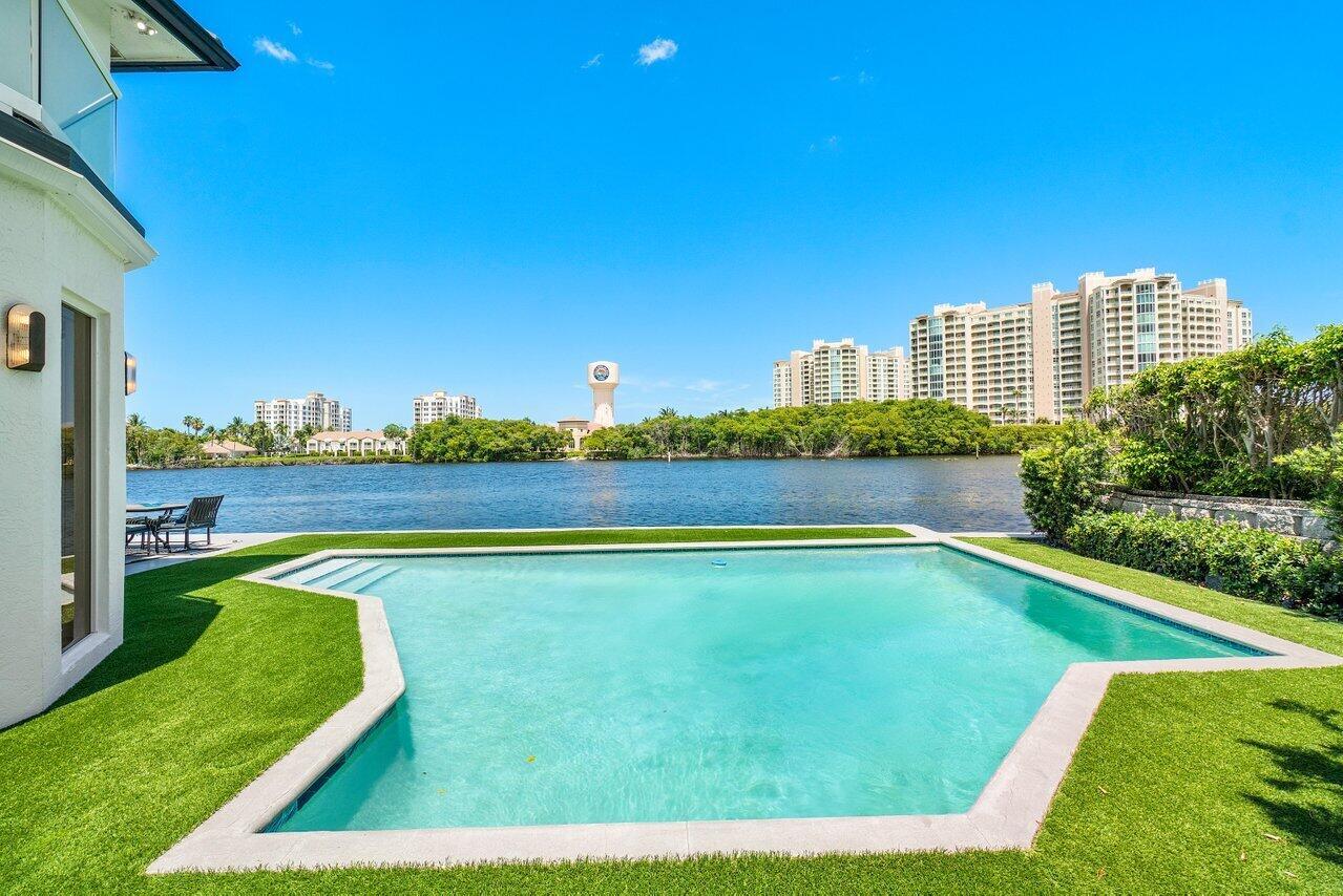 BOCA HARBOUR 6TH SEC - Residential