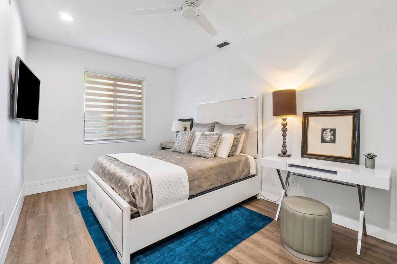 BOCA HARBOUR 6TH SEC - Residential