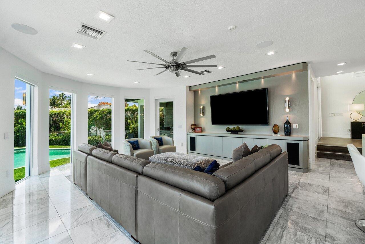 BOCA HARBOUR 6TH SEC - Residential