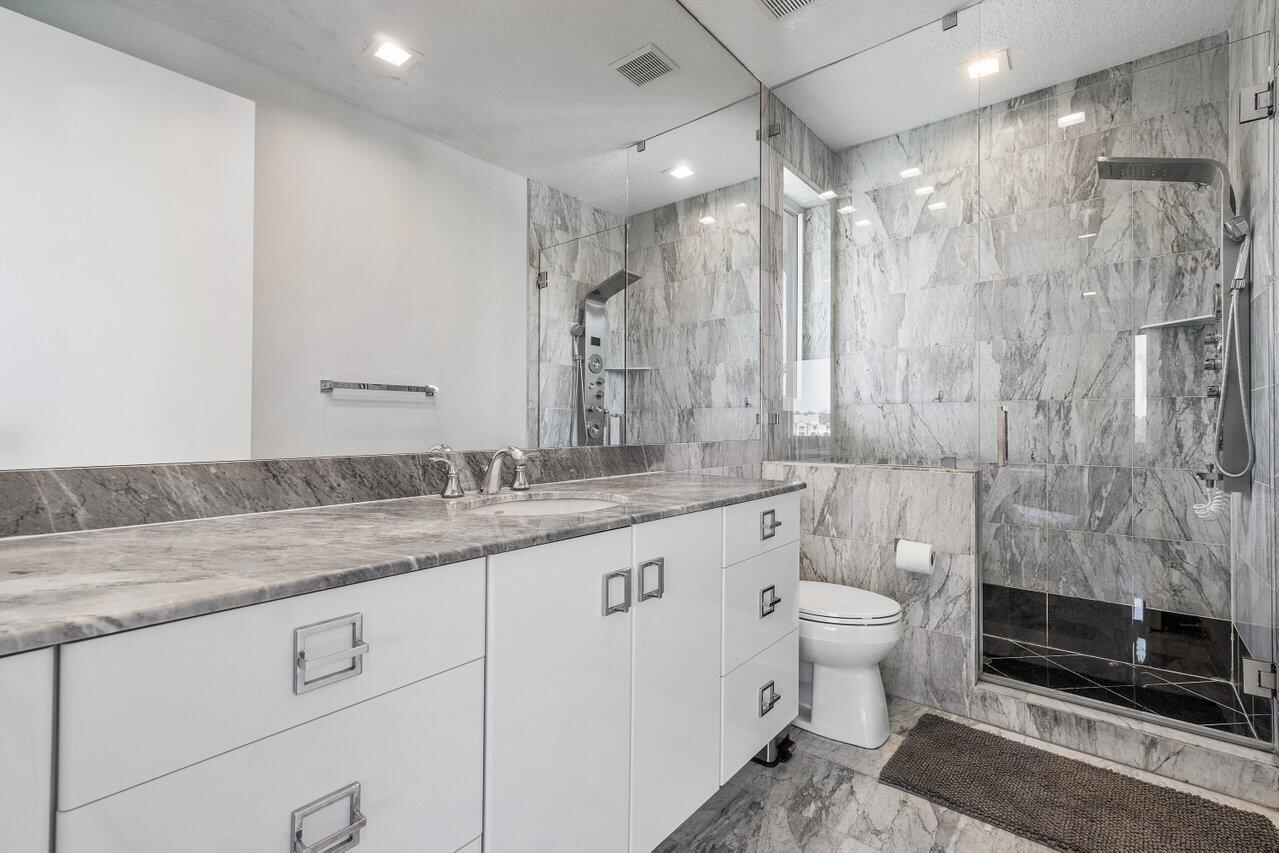 BOCA HARBOUR 6TH SEC - Residential