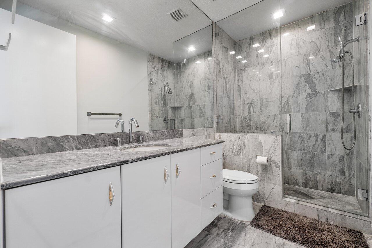 BOCA HARBOUR 6TH SEC - Residential