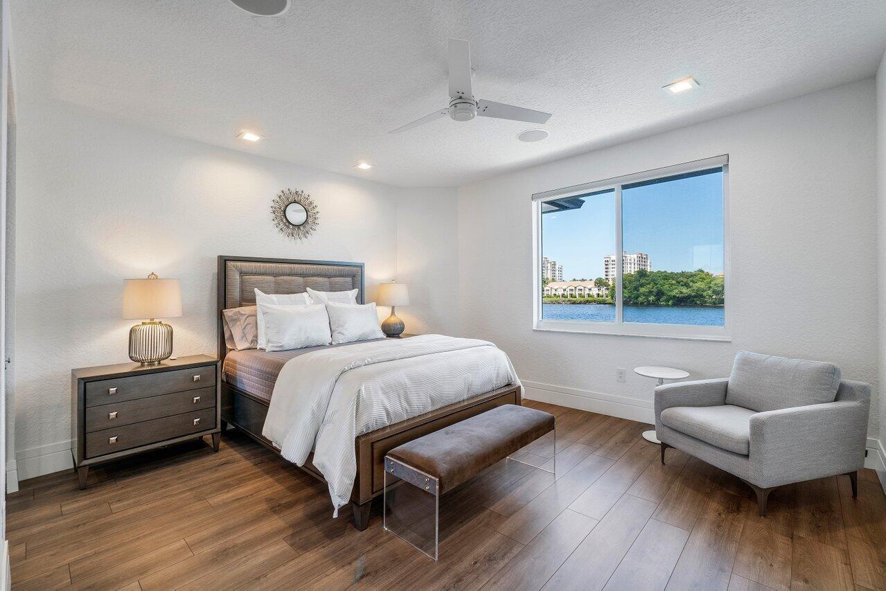 BOCA HARBOUR 6TH SEC - Residential