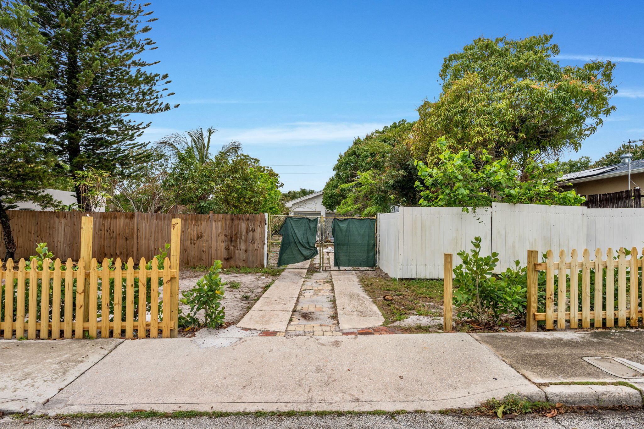 LAKEVIEW RIDGE - Residential Lease