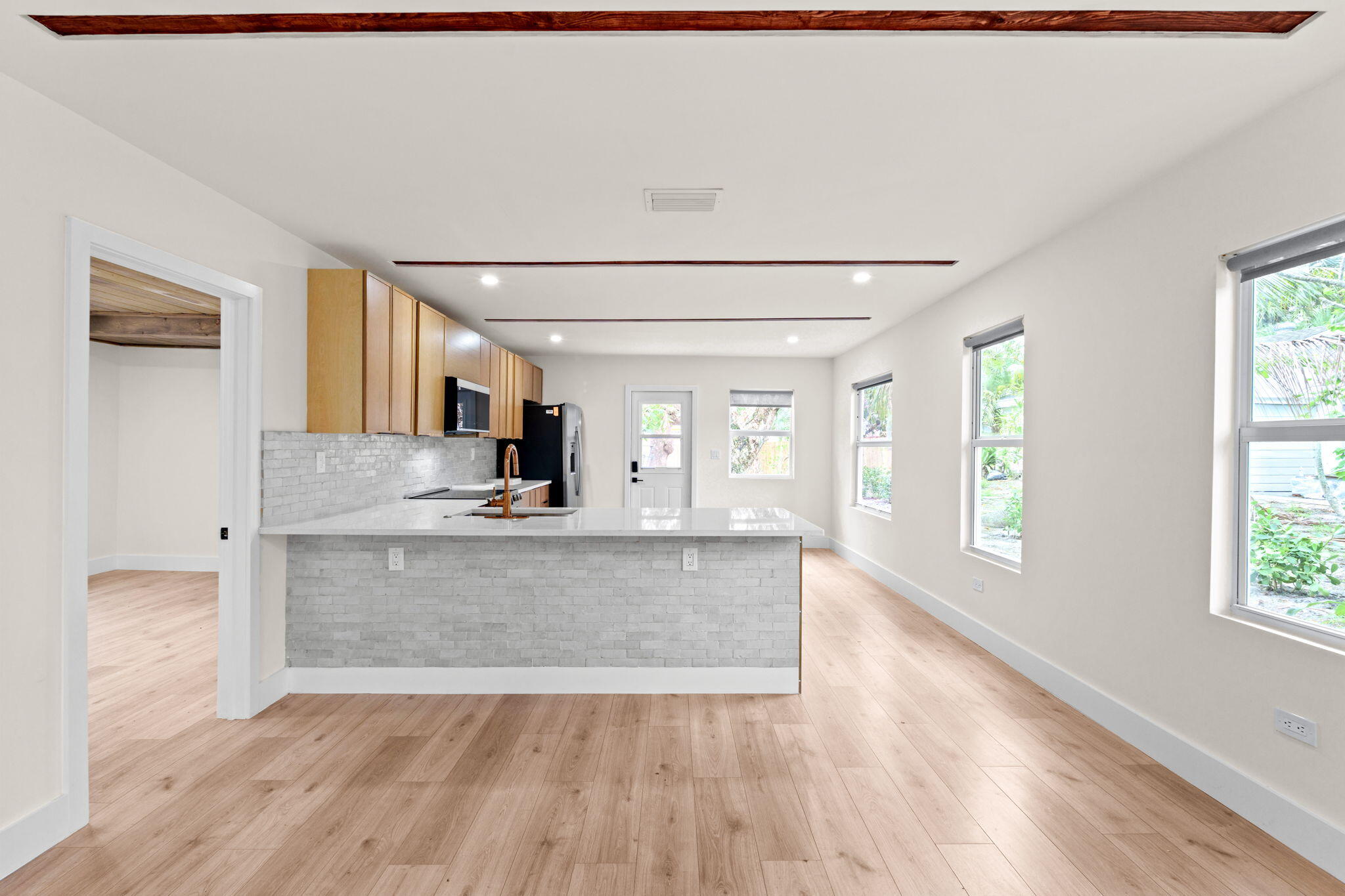 LAKEVIEW RIDGE - Residential Lease