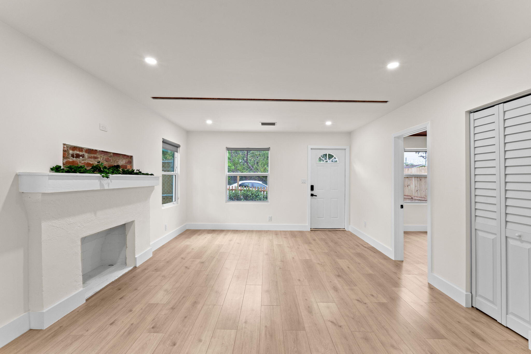 LAKEVIEW RIDGE - Residential Lease