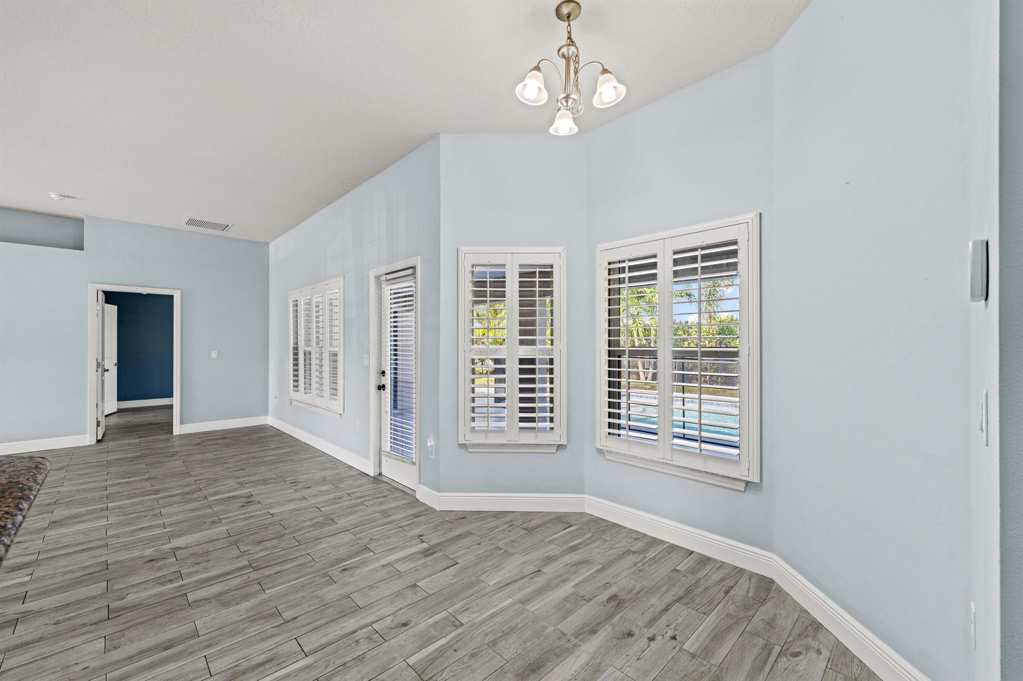 PORT ST LUCIE SECTION 33 - Residential