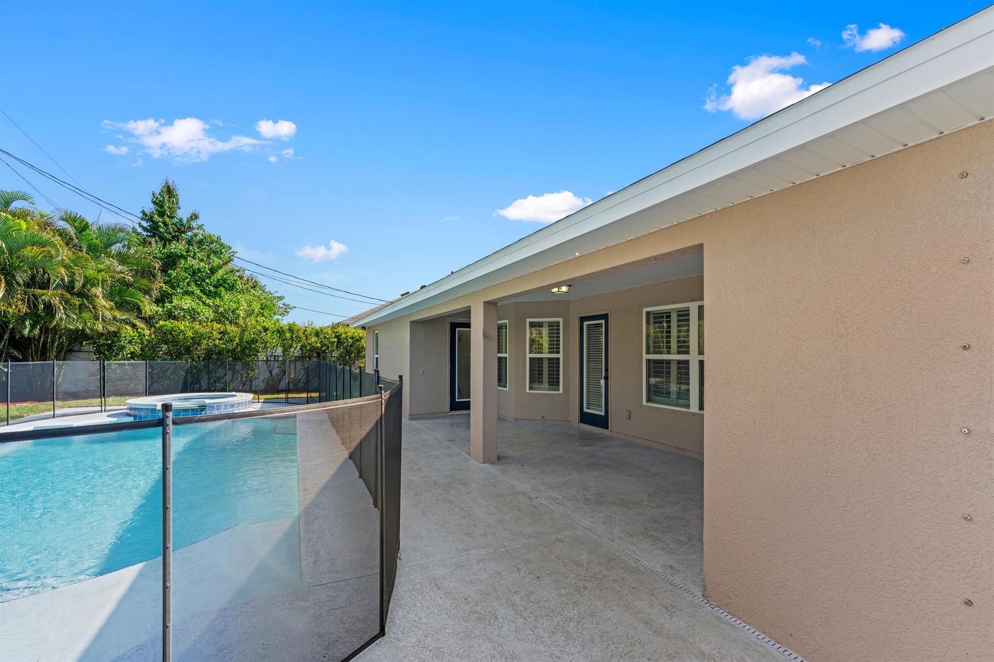 PORT ST LUCIE SECTION 33 - Residential