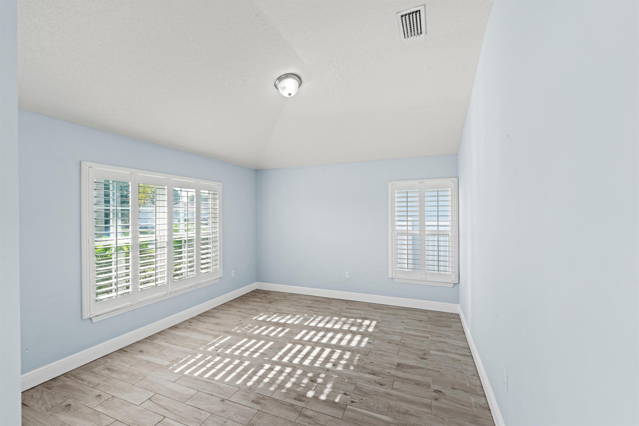 PORT ST LUCIE SECTION 33 - Residential