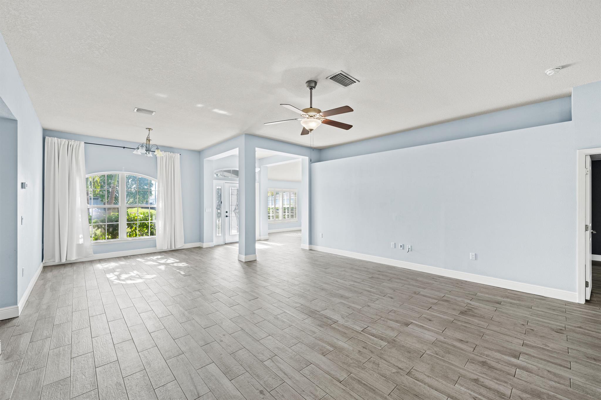 PORT ST LUCIE SECTION 33 - Residential