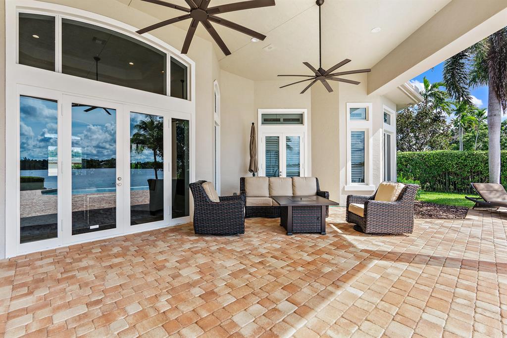 Tequesta Country Club - Residential
