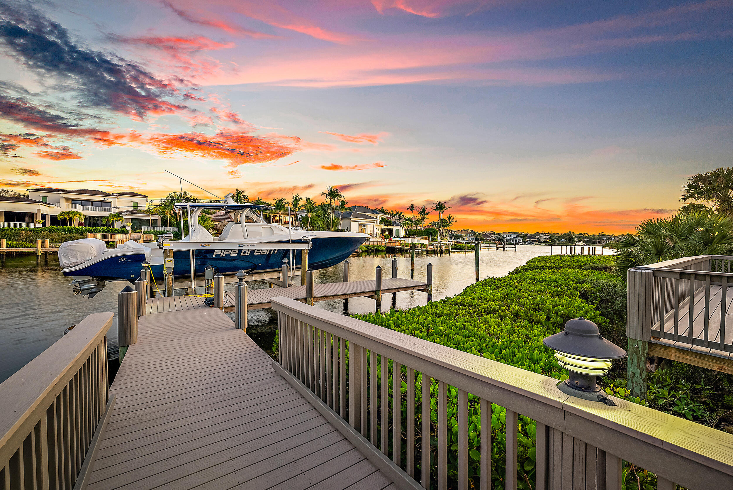 Admirals Cove - Residential