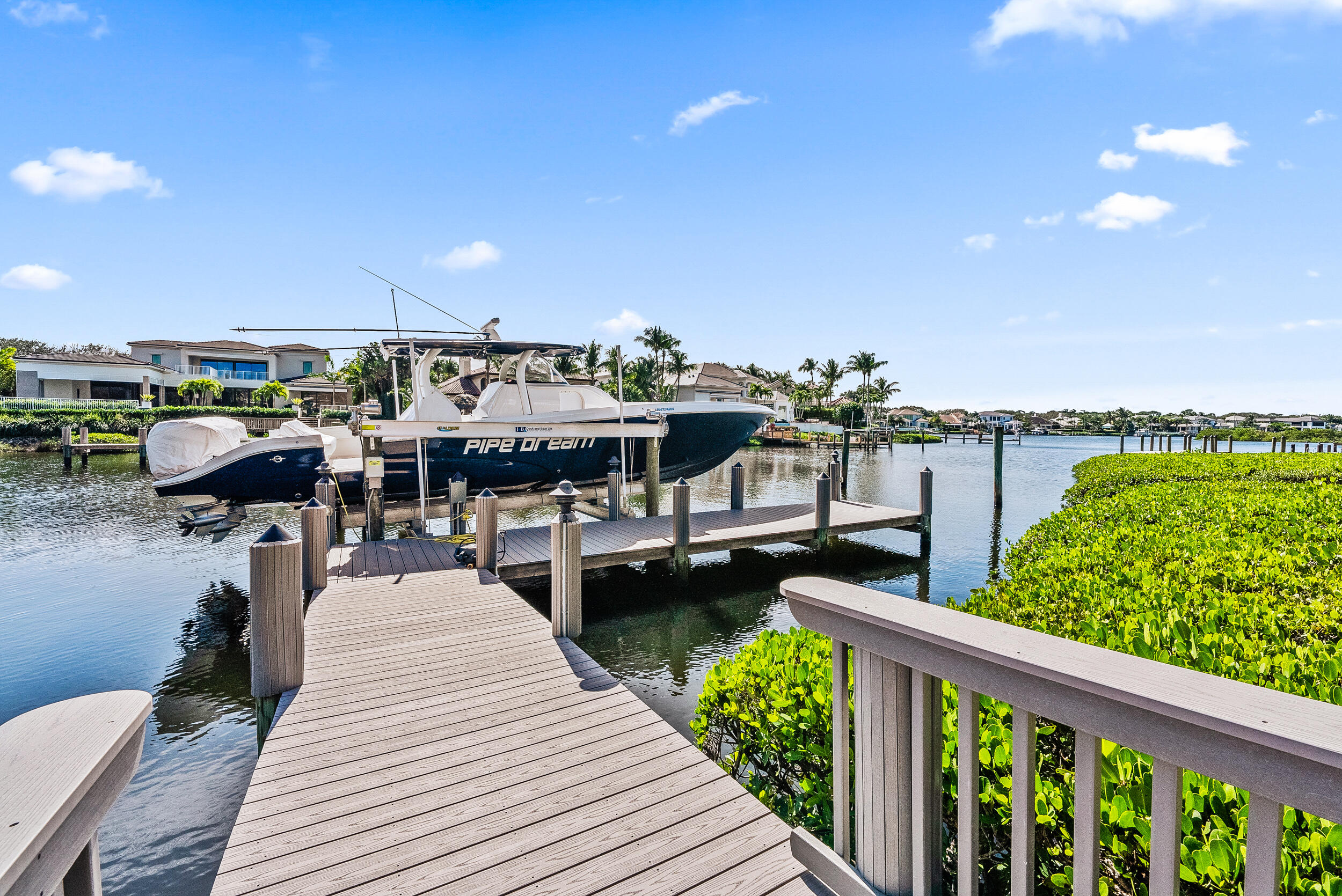 Admirals Cove - Residential