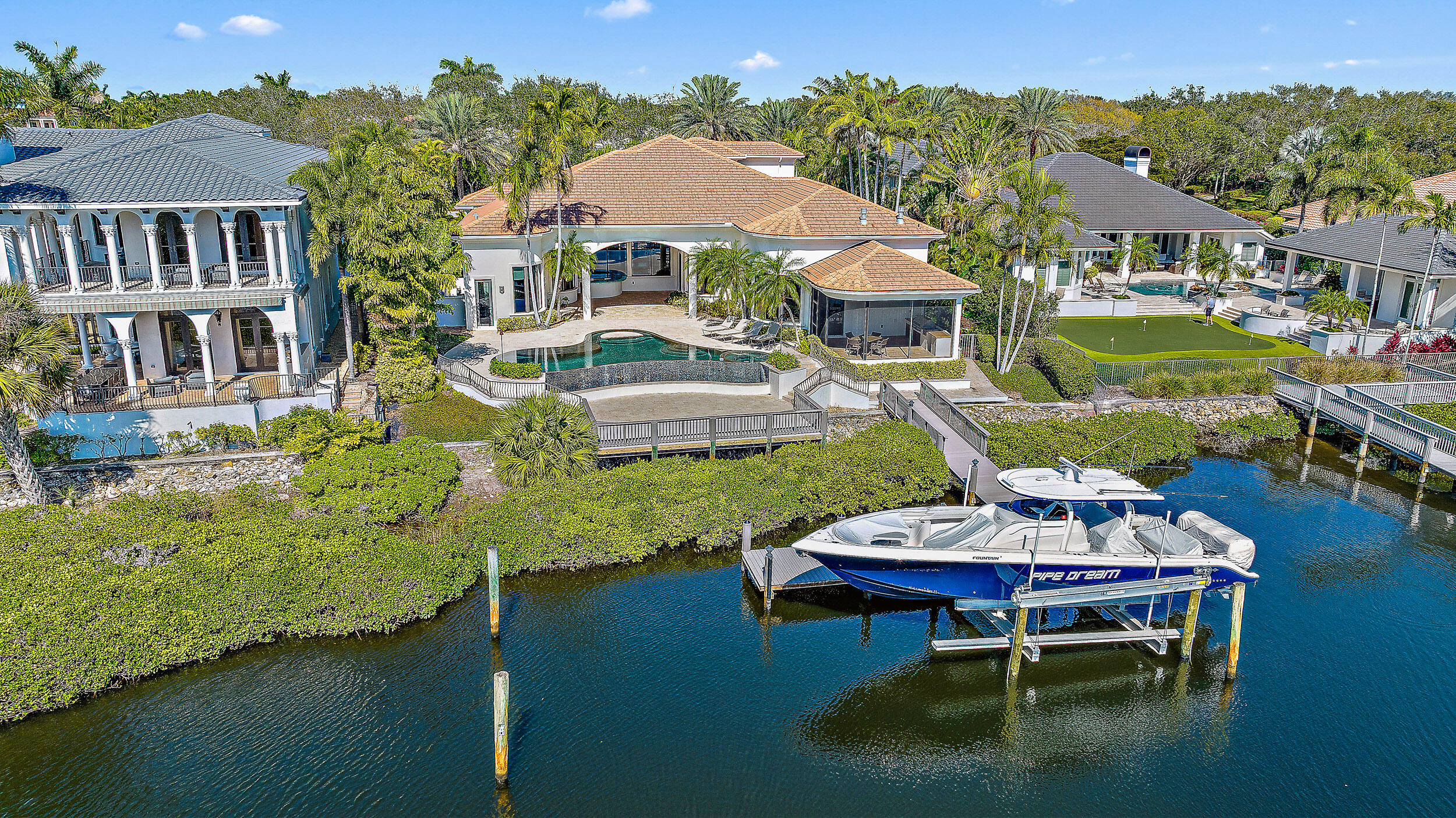 Admirals Cove - Residential