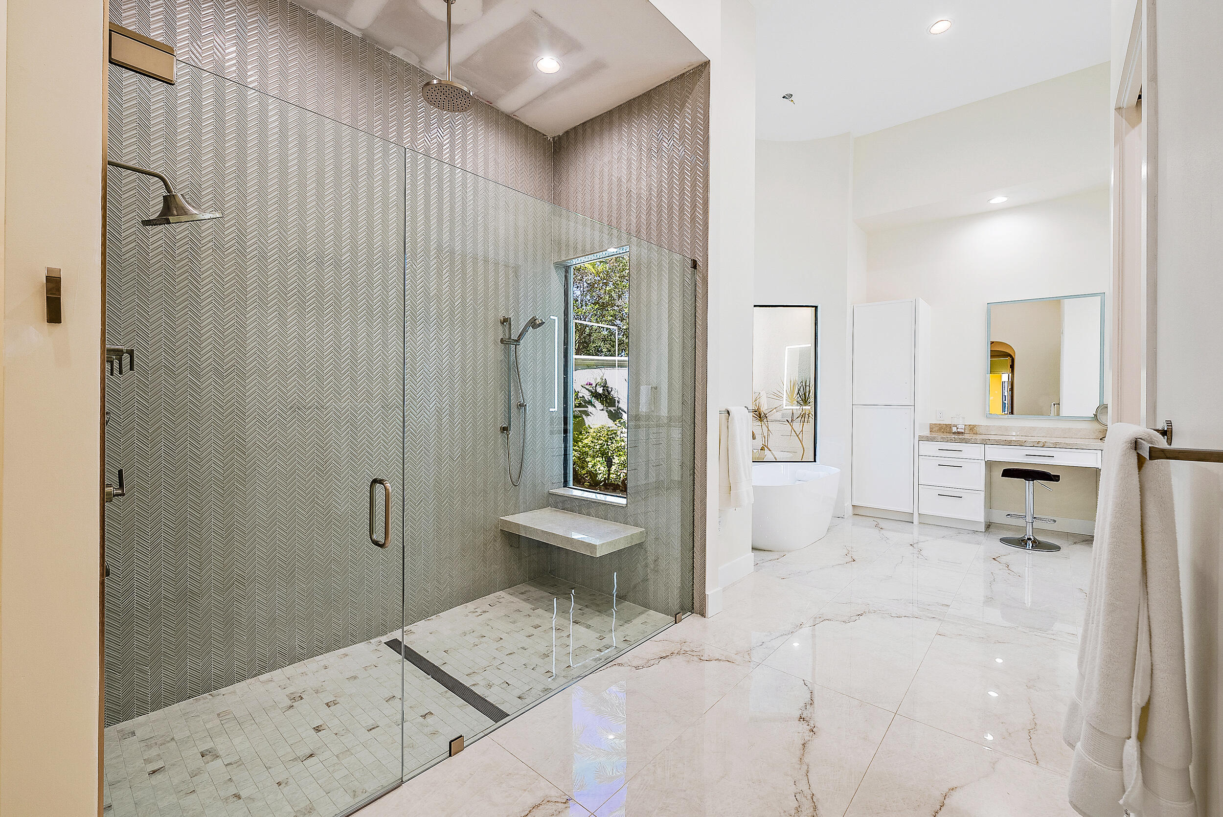 Admirals Cove - Residential