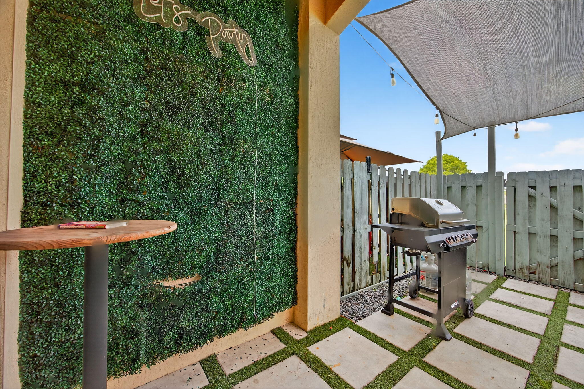 CALI GREENS - Residential