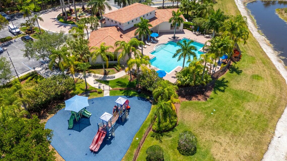 BLACK DIAMOND PH 1 - Residential