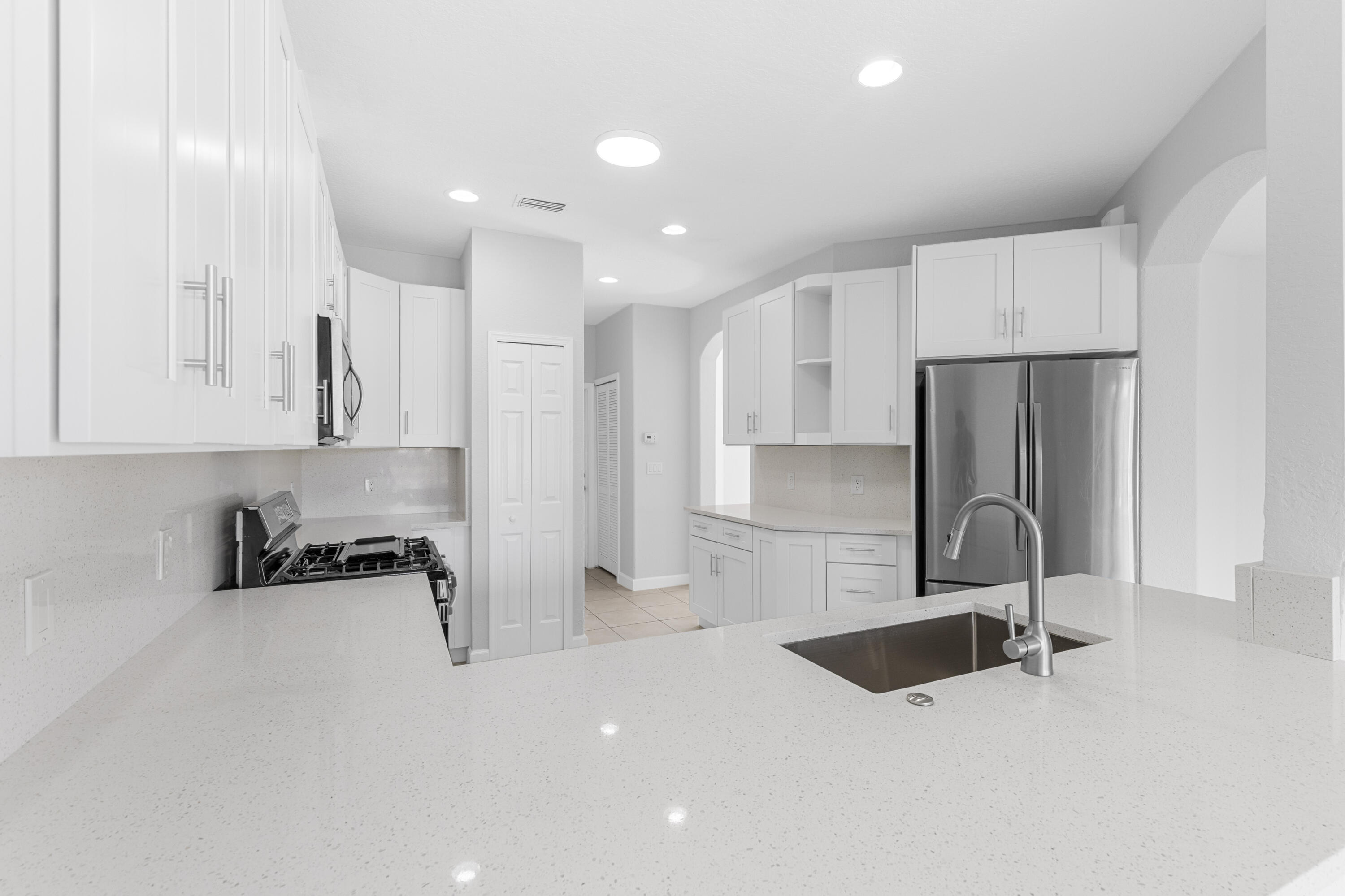 BLACK DIAMOND PH 1 - Residential