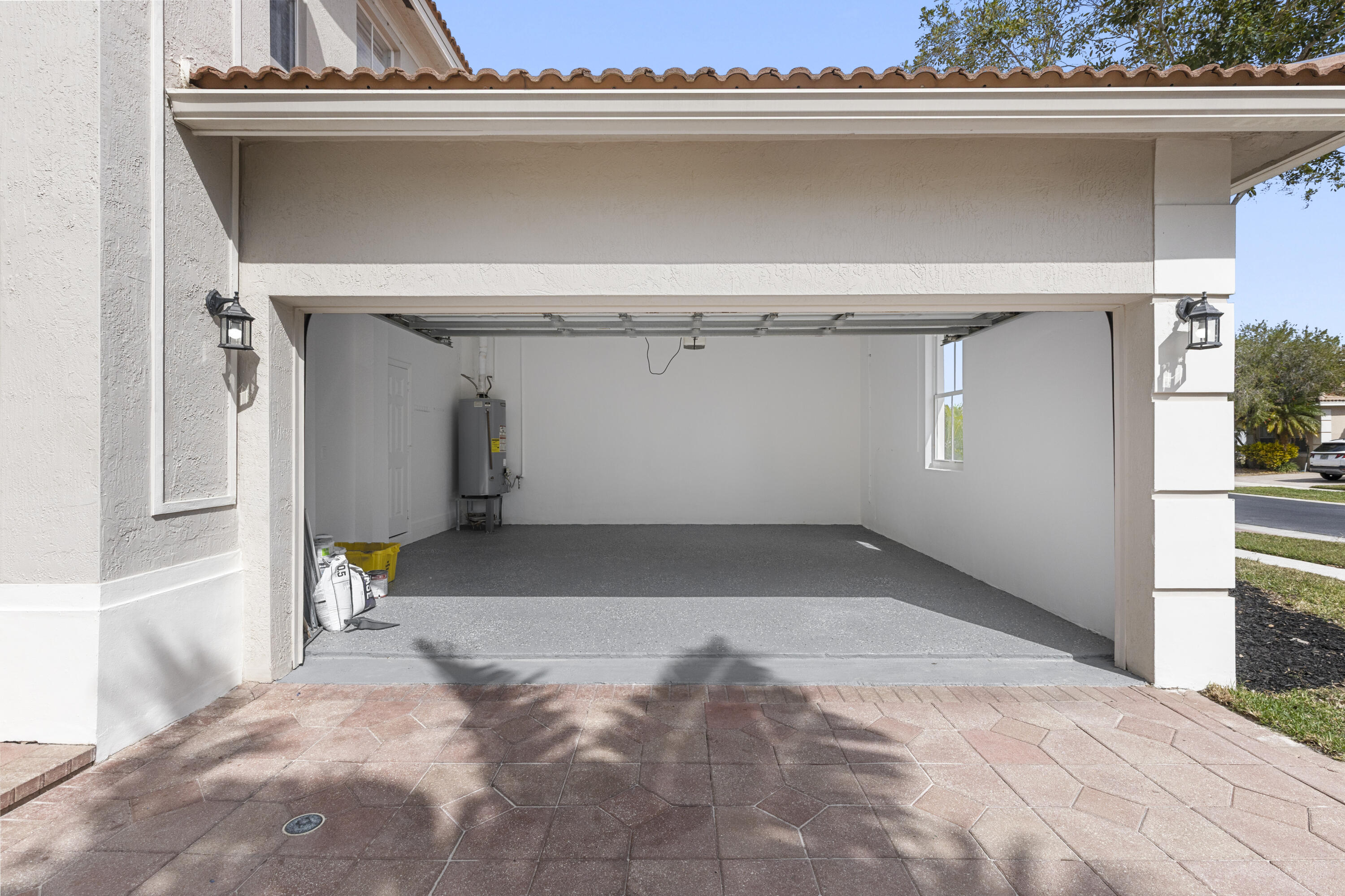 BLACK DIAMOND PH 1 - Residential