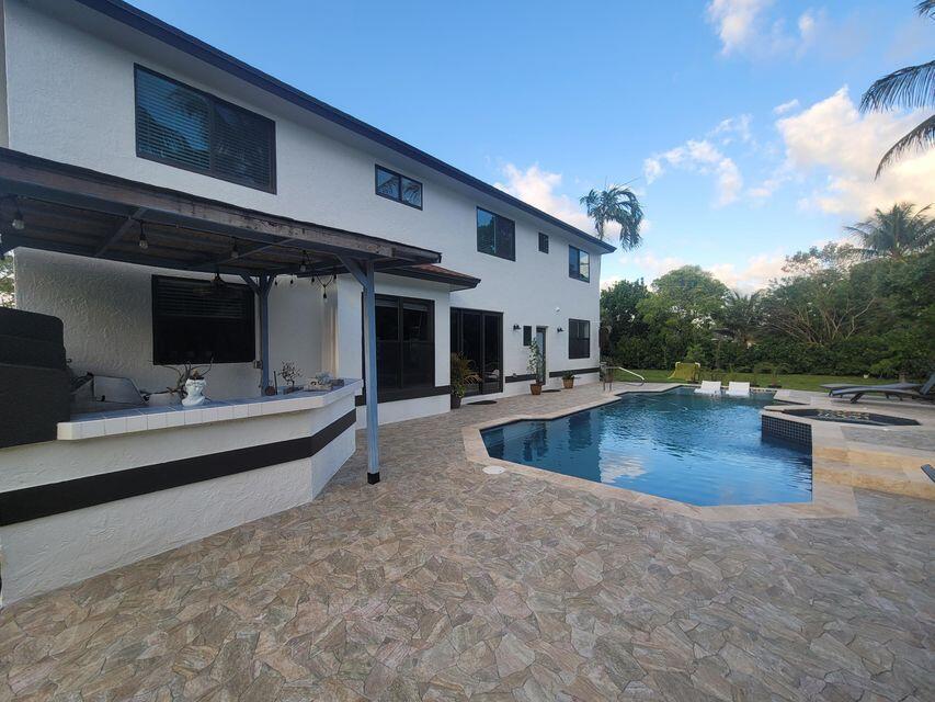 The Acreage - Residential