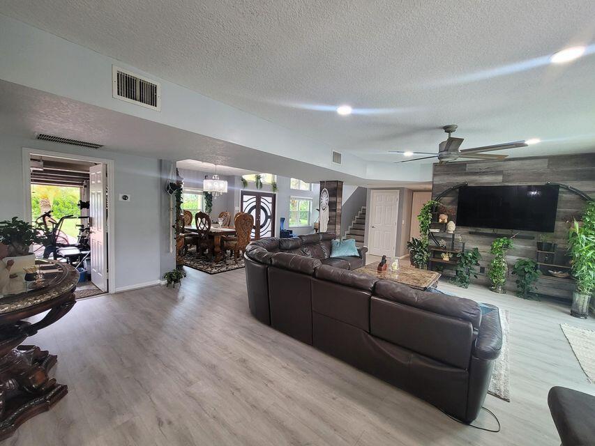 The Acreage - Residential