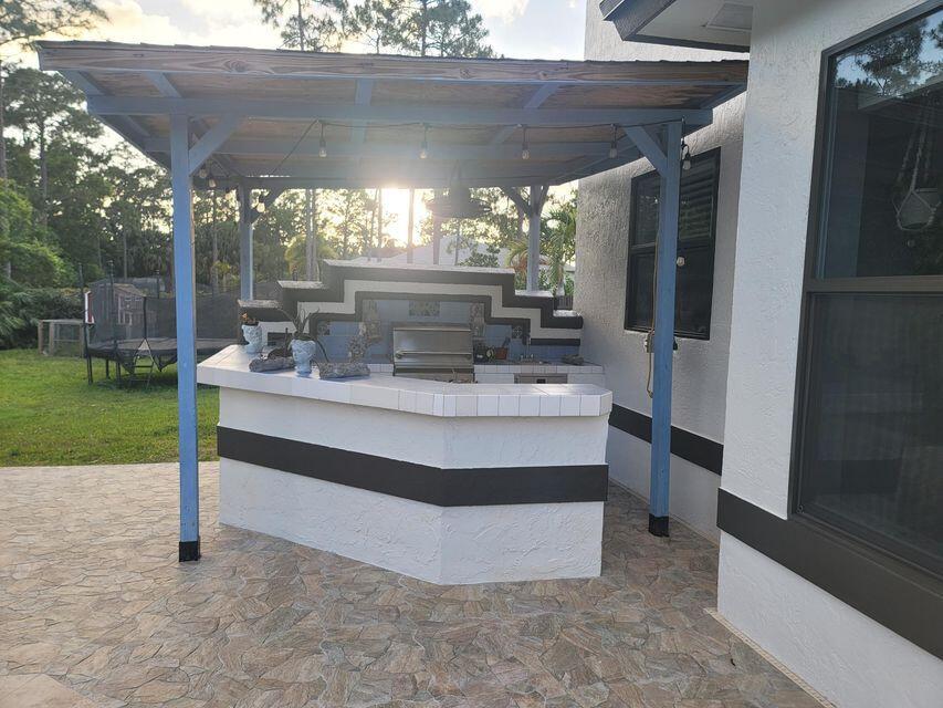 The Acreage - Residential