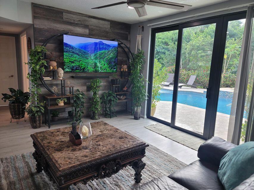 The Acreage - Residential