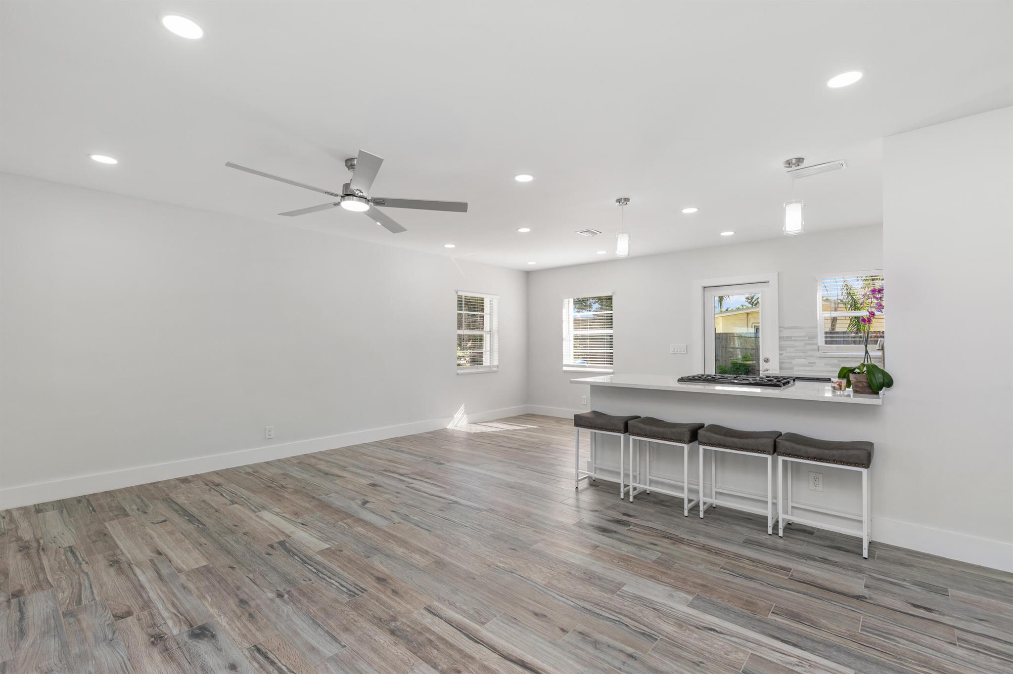 LANTANA HEIGHTS 6 - Residential