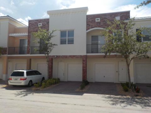 10440 SW Stephanie Way 4204 Port St Lucie FL 34987