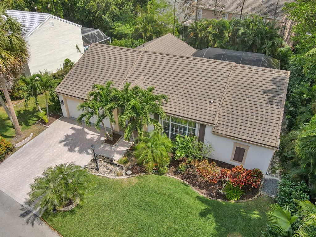 Photo of 3833 Sanctuary Drive, Coral Springs, FL 33065 (MLS # R10697324)