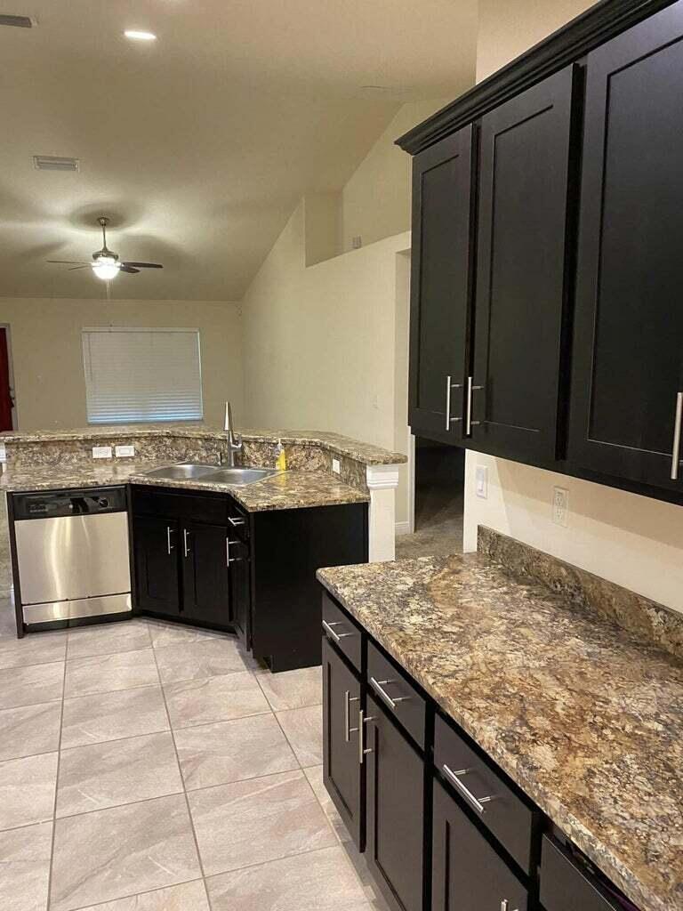 PORT ST LUCIE SECTION 46 - Residential Lease